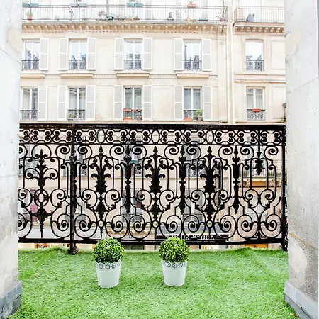 23 - Luxury Parisian Flat Montorgueil Paříž